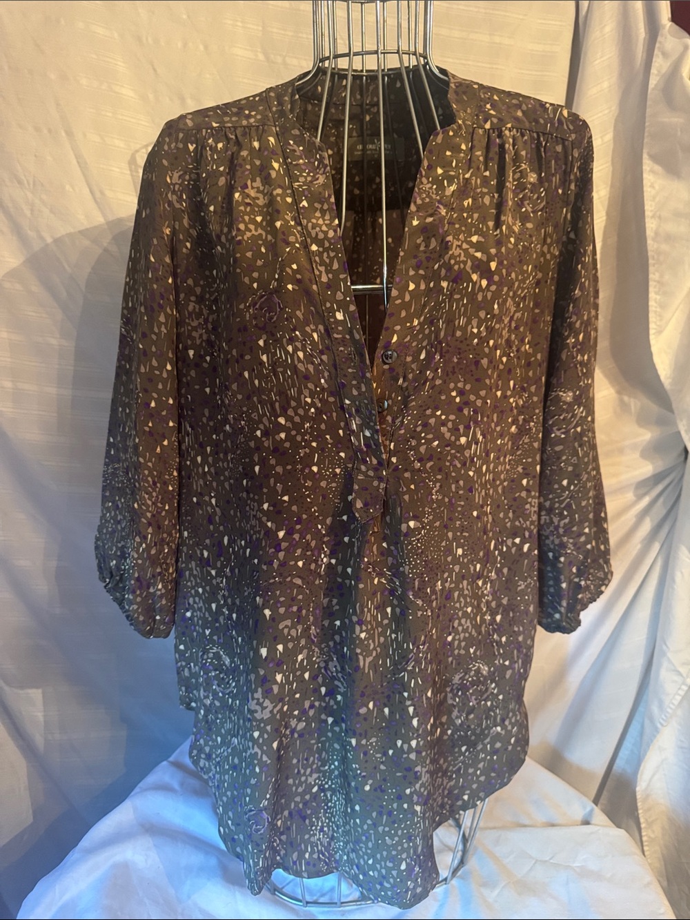 100% Silk, Olive Green and Purple Speckled V-Neck Blouse, Medium